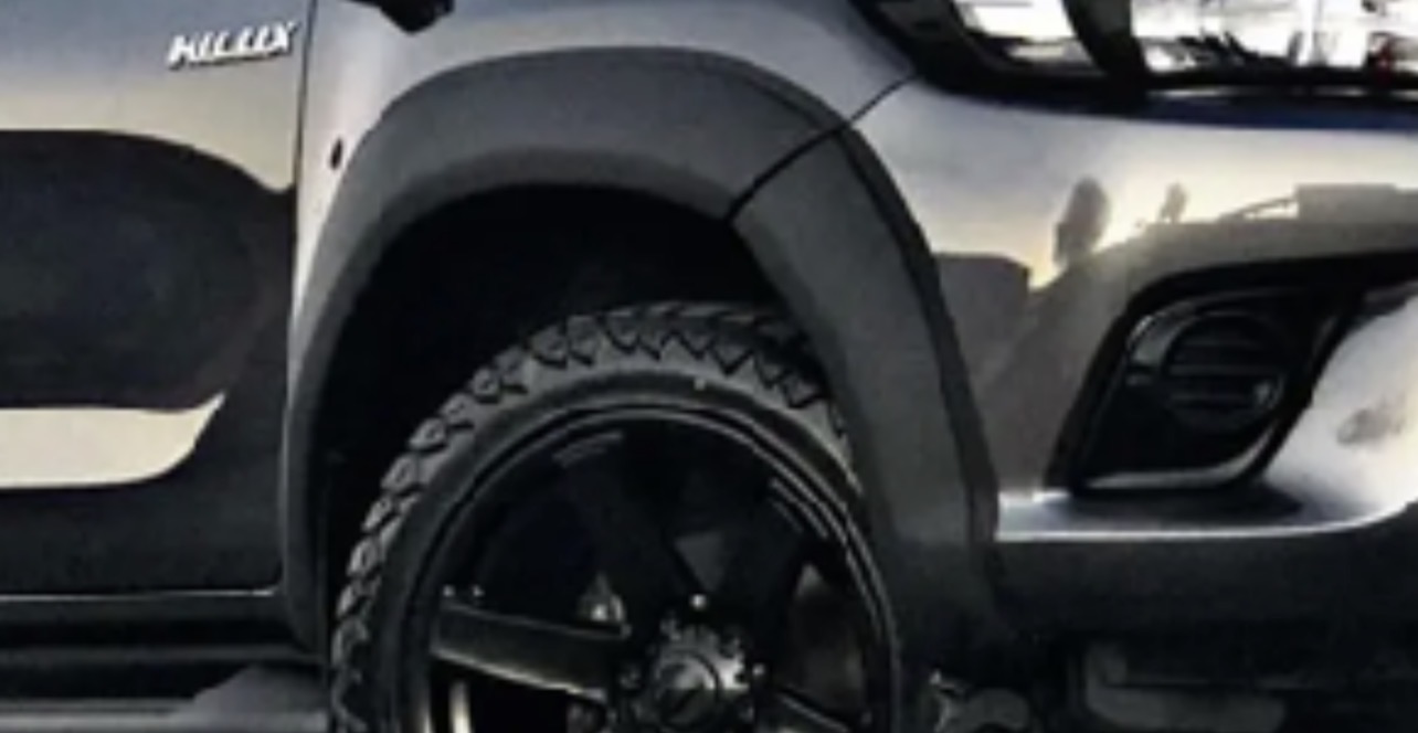 فندر (فلاپ دور گلگیر) تویوتا هایلوکس روو (Revo) برند تلاوی | Telawei Fender Flares for Toyota Hilux Revo