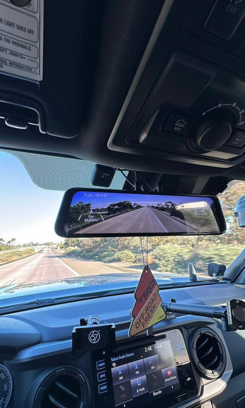 آینه دوربین ثبت وقایع WOLFBOX مدل G900 Pro-CV WOLFBOX G900 Pro-CV 12” Smart Mirror Dash Cam | 4K + 2.5K | WiFi | GPS | Voice Control